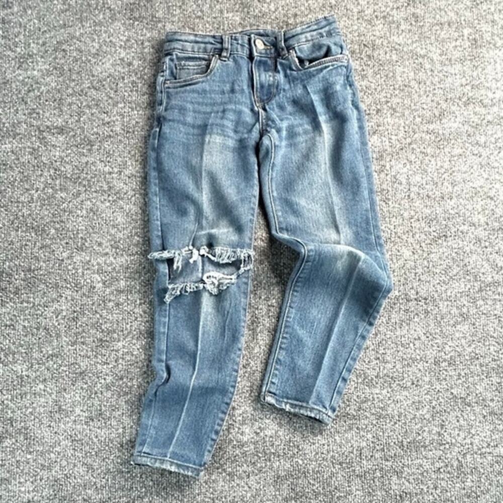 Hudson Girls Jeans Size 7 Medium Wash Distressed Knee Skinny Stretch Denim